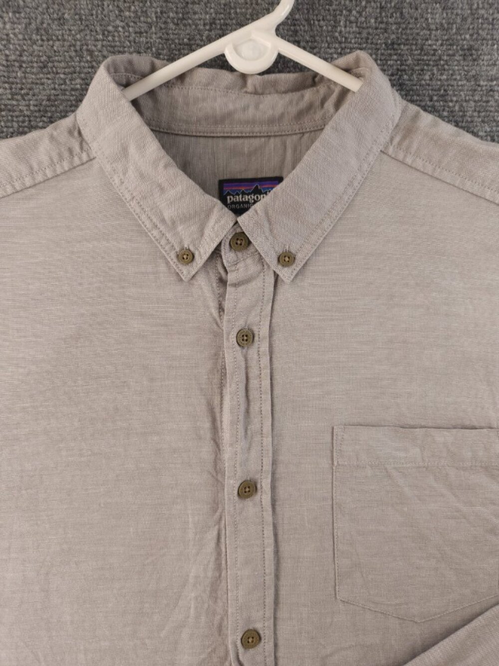 Patagonia XL Gray Long Sleeve Button Up Shirt Organic Cotton Outdoor Men Pocket